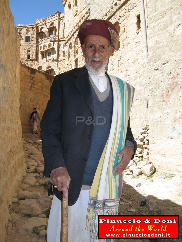 Yemen - Hababah (Man) - 02.jpg